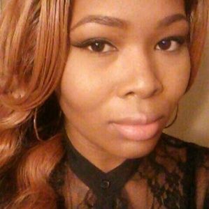 Meet your Posher, Tayla